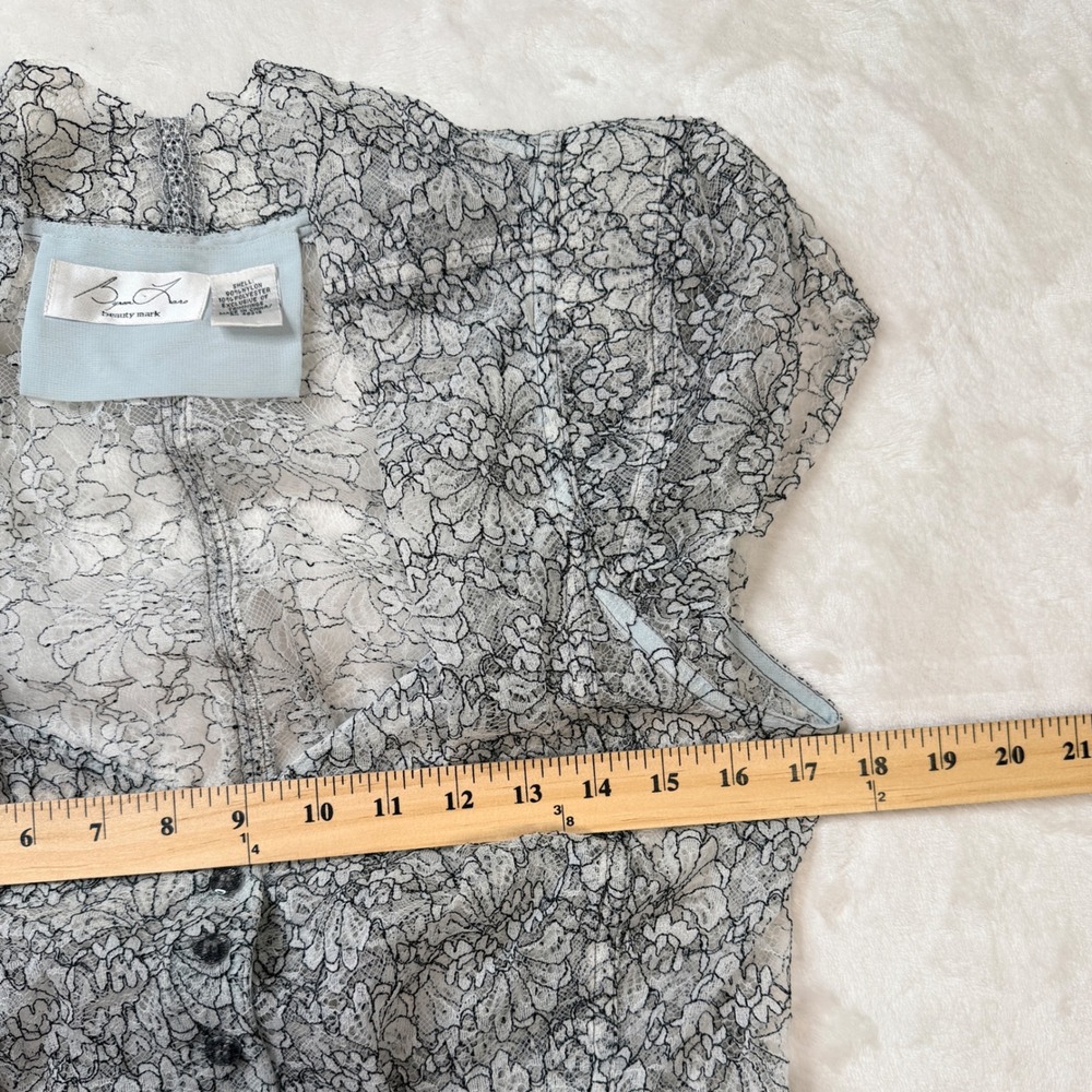 Black and white Floral Lace Button Peplum Blouse Cap Sleeve, romantic Victorian, - Picture 10 of 11
